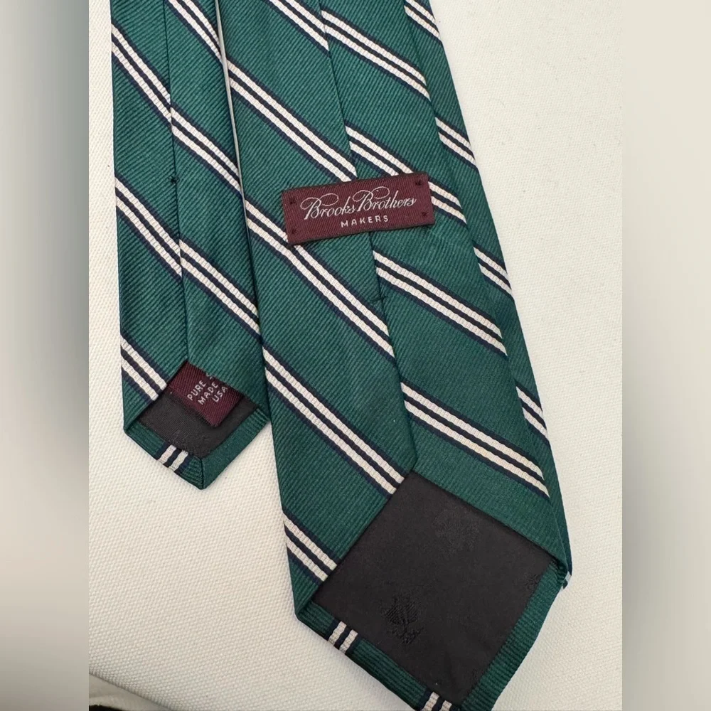 Brooks Brothers Classic Green and White Striped Tie